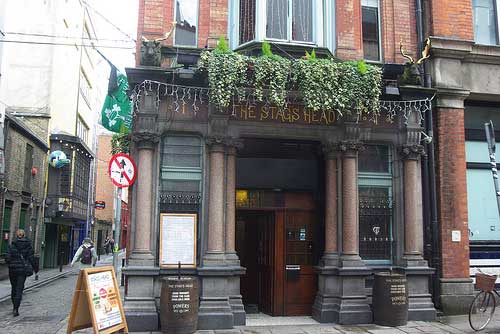 pubs-in-dublin-the-stag-heads